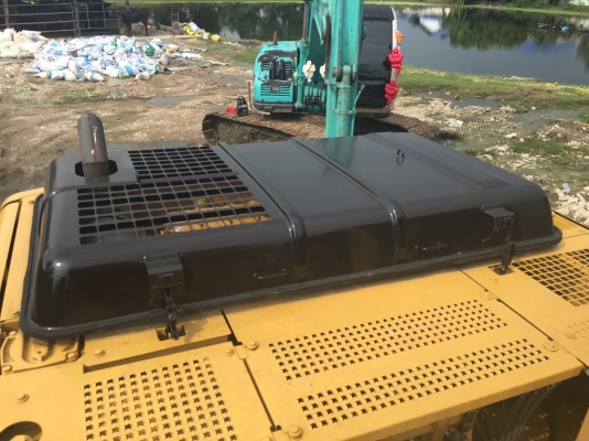 มาใหม่จ้า CATERPILLAR  322B  เก่าญี่ปุ่น  สภาพสวยมาก  ราคาไม่แพง  สนใจโทร 089-7462641  สุวรรณีจ้า