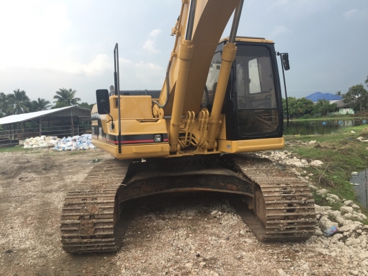 มาใหม่จ้า CATERPILLAR  322B  เก่าญี่ปุ่น  สภาพสวยมาก  ราคาไม่แพง  สนใจโทร 089-7462641  สุวรรณีจ้า