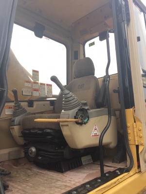 มาใหม่จ้า CATERPILLAR  322B  เก่าญี่ปุ่น  สภาพสวยมาก  ราคาไม่แพง  สนใจโทร 089-7462641  สุวรรณีจ้า