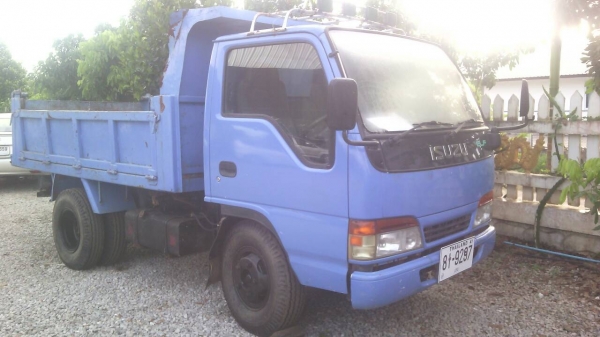 ขายด่วนรถ6ล้อดั้มกระปองเครือง88แรงปี42กระยาว2.95เมตร