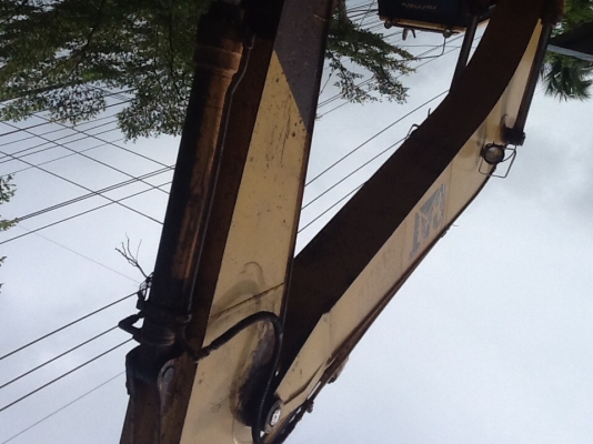 CAT 320 ระบบเต็ม โซ่เเปลี่ยนใหม่ ช่างล่างเต็ม ระบบแอร์เย็น รถสวยพร้อม