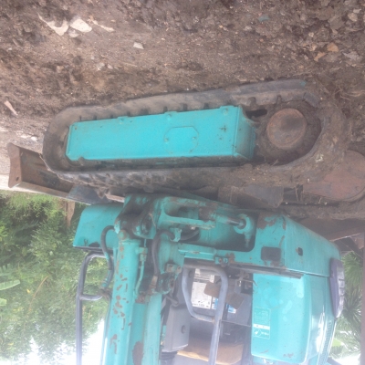 ขายรถขุดเล็ก130000฿ komatsu pc07-7 สภาพสวยมากใช้งานน้อย1250ชม. สนใจสอบถามได้ครับที่089-2579650