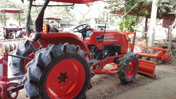 ขายL4708DT ใบมีดดันดิน+ผานพรวน  สด ผ่อน ผ่าน ธกส.385,000บ.รับประกันหกเดือน มีบริการหลังการขาย จัดส่งทั่วไทย