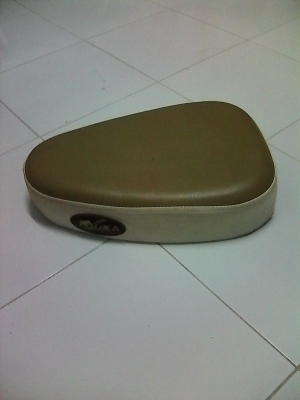 ขายเบาะ นั่ง ใส่ C สวยๆ ราคา 500 บาท