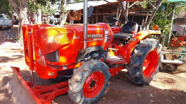 ขาย L3608DT+ใบมีดดันดิน+ผานพรวน 280,000บ. สดผ่อน รับลูกค้า ธกส.ทุกสาขา ขาย L3608DT+ใบมีดดันดิน+ผานพรวน 280,000บ. สดผ่อน รับลูกค้า ธกส.ทุกสาขา