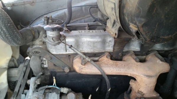 ขายรถบรรทุก 10 ล้อหัวยาว รถล่อง เพลาเดียว เครื่อง6BD1- 165 แรงม้าปั้มลม ภาษีขาด1ปี เล่มพร้อมโอน ราคา 220000 ต่อรองด่วน