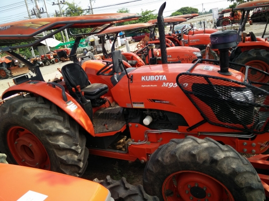 ขายแทรกเตอร์ KUBOTA M9540 MAX รถสวยปรับสภาพให้พร้อมใช้งาน มีรับประกัน ผ่อนได้ ขายแทรกเตอร์ KUBOTA M9540 MAX รถสวยปรับสภาพให้พร้อมใช้งาน มีรับประกัน ผ่อนได้