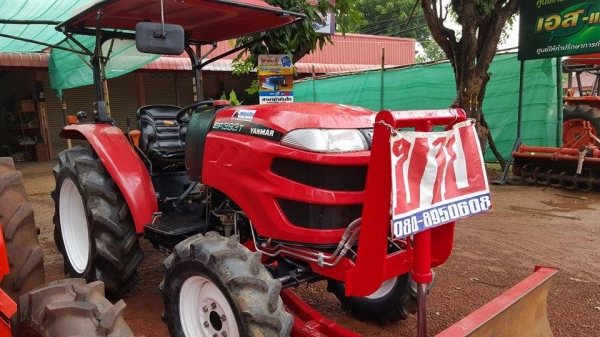 ขาย ยันมาร์39แรง +ใบมีดดันดิน+ผานพรวน รถสวยพร้อมลุยงาน รับประกันคุณภาพ 300,000บ.