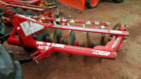 ขาย ยันมาร์39แรง +ใบมีดดันดิน+ผานพรวน รถสวยพร้อมลุยงาน รับประกันคุณภาพ 300,000บ.