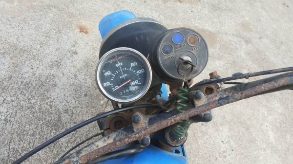 ขาย suzuki ts100er  มีทะเบียน โอน ขายถูก 9000