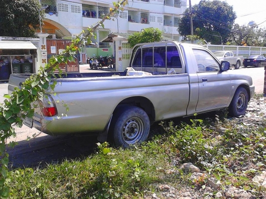 ขายคับ   MITSUBISHI  STRADA  ปี2003  พาวเวอร์โรงงาน  เครื่องดี ช่วงล่างดี  เเชสซีสวย เเอร์เย็น     พร้อมใช้ งานคับ   087-6835269  เล่มพร้อม   ขายสดคับ      มาก่อนได้ก่อนคับ