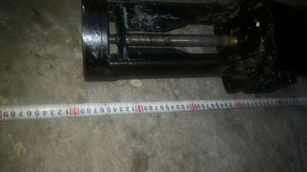 ป็้มดูดจ่ายน้ำมัน (COOLANT PUMP )เพื่อหล่อลื่นและหล่อเย็นขณะที่ทำงานขึ้นรูปชิ้นงาน