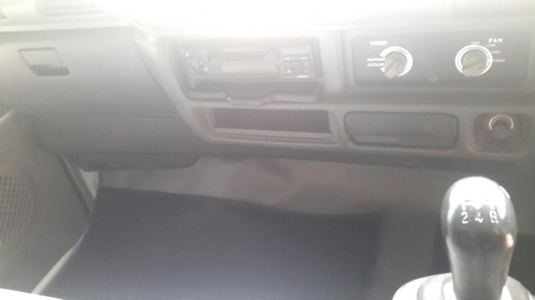 4 ล้อบรรทุก *ไม่ติดเวลา* ISUZU *Euro.2* NKR 100 แรงม้า+Turbo+Inter *ยาว 3.20 ม.* รถสวยเดิม+สวยจริง * รถห้างแท้ * มีเล่มพร้อมโอน * 4 ล้อบรรทุก *ไม่ติดเวลา* ISUZU *Euro.2* NKR 100 แรงม้า+Turbo+Inter *ยาว 3.20 ม.* รถสวยเดิม+สวยจริง * รถห้างแท้ * มีเล่มพร้อมโอน *