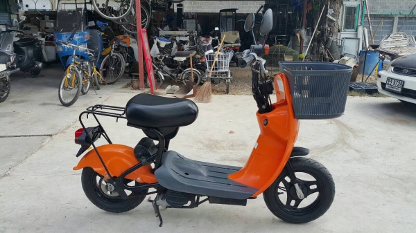 Suzuki โชอิโนริ สตาร์ทมือ ตะกร้าหน้า น่ารักพร้อมใช้