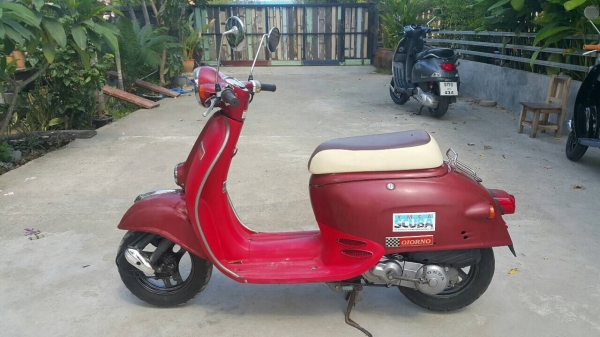 Honda giorno50cc สตาร์ทมือเท้า สีเดิม รถประกอบใหม่