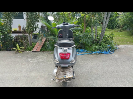 New vespa150S.ie เทาด้านลิมิเต็ด รถปลายปี2012 New vespa150S.ie เทาด้านลิมิเต็ด รถปลายปี2012