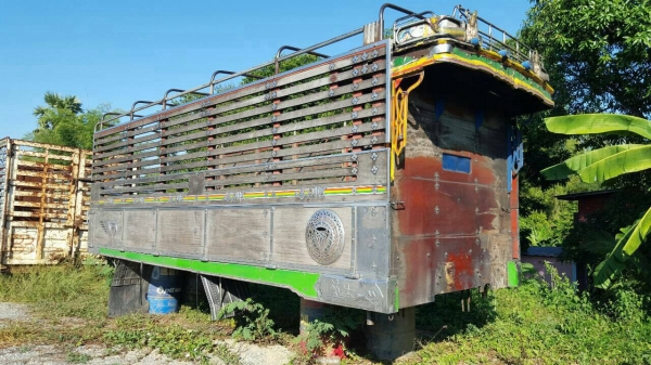 ขาย กระบะล่องไม้