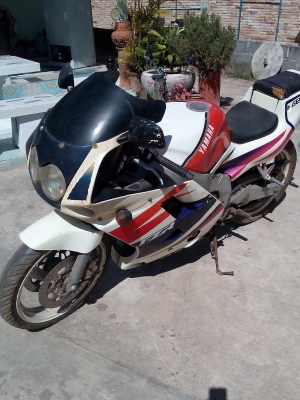 ขายด่วน yamaha fzr 250 ทะเบียนแท้พร้อมโอน 27000 ขายด่วน yamaha fzr 250 ทะเบียนแท้พร้อมโอน 27000