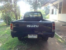 ขายรถ 4x4 หัวเดี่ยว พร้อมลุยได้ทุกที่112.000 ขายรถ 4x4 หัวเดี่ยว พร้อมลุยได้ทุกที่112.000