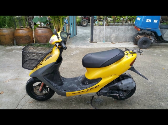 Honda dio af35ดิสหน้า สตาร์ทมือ สีเดิม ประกอบใหม่ Honda dio af35ดิสหน้า สตาร์ทมือ สีเดิม ประกอบใหม่