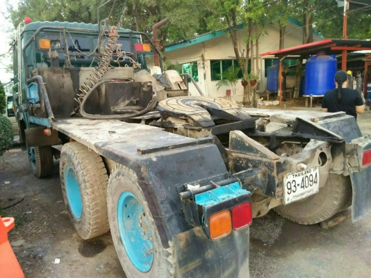 สิบล้อ หัวลาก ฮีโน HH341-EF130-330แรง 2เพา ช่วงล่างใหญ่ สภาพพร้อมใช้ ทะเบียนพร้อมโอน