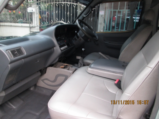 ขายรถตู้สภาพดึพร้อมใช้ปี2003