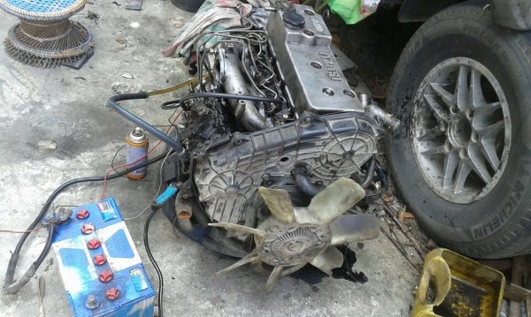 ขายเครื่อง อีซูซุ ชิมินี้ 2400 CC ราคา 25000 บาท ติดต่อ 0892524530 ขายเครื่อง อีซูซุ ชิมินี้ 2400 CC ราคา 25000 บาท ติดต่อ 0892524530