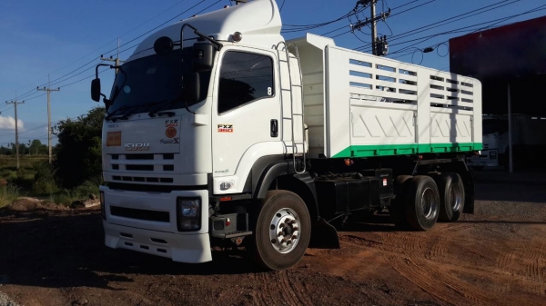 รถอีซูซุ 10 ล้อดั้ม FXZ 360 แรงม้า. ปี 55 , ( ขายแม่ , ลูก. ) , ( รถวิ่ง 28x,xxx กม. )     สนใจติดต่อ  081 - 6079515