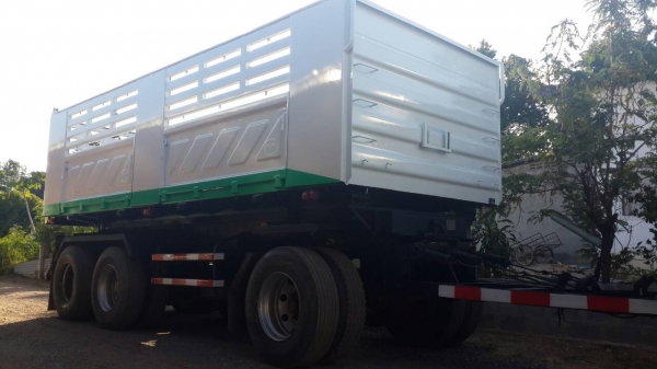 รถอีซูซุ 10 ล้อดั้ม FXZ 360 แรงม้า. ปี 55 , ( ขายแม่ , ลูก. ) , ( รถวิ่ง 28x,xxx กม. )     สนใจติดต่อ  081 - 6079515