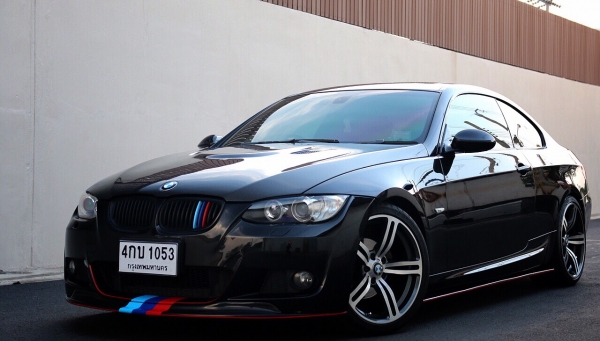 ขายถูกด่วนๆ BMW 320IA COUPE E92 ปี2008 สีดำ เกียร์ AUTO