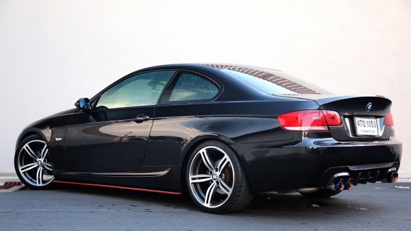 ขายถูกด่วนๆ BMW 320IA COUPE E92 ปี2008 สีดำ เกียร์ AUTO