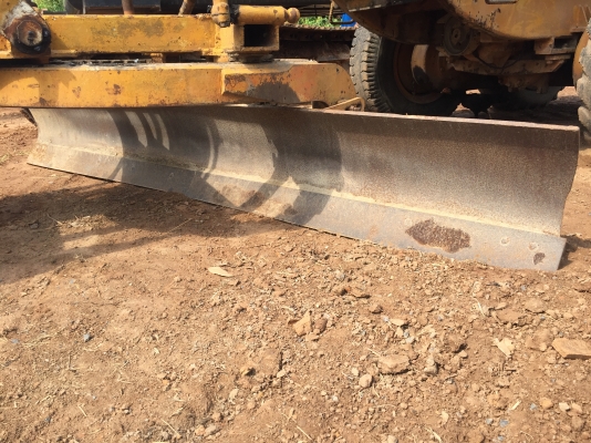 ขายรถเกรดเล็ก ขายรถเกรดเล็ก