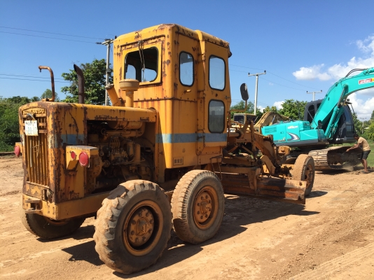 ขายรถเกรดเล็ก ขายรถเกรดเล็ก