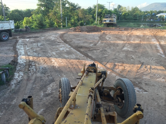 ขายรถเกรดเล็ก ขายรถเกรดเล็ก