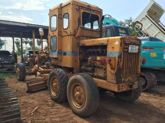 ขายรถเกรดเล็ก ขายรถเกรดเล็ก