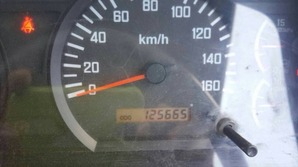 รถอีซูซุ 10 ล้อดั้ม FVZ  300 แรงม้า ปี 56. ( รถวิ่ง 12x,xxx กว่า กม. )     สนใจติดต่อ  081 - 6079515