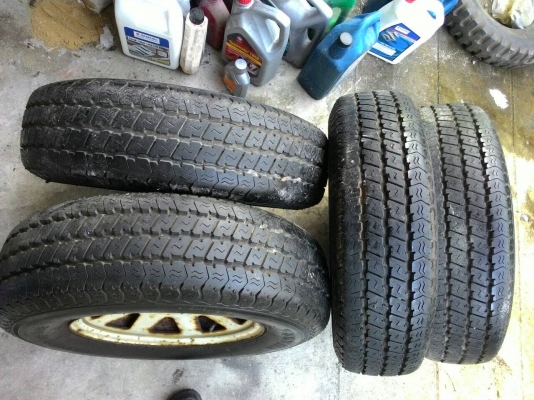 กะทะล้อจิีป j53 54 ใส่จิ๊ปได้ทุกรุ่น ใส่ คาริบเบี้ยน ใส่อีแตนบรรทุกหนักดีกะทะหนามากครับ