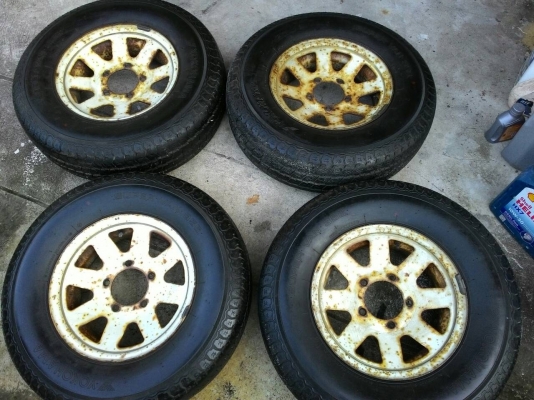 กะทะล้อจิีป j53 54 ใส่จิ๊ปได้ทุกรุ่น ใส่ คาริบเบี้ยน ใส่อีแตนบรรทุกหนักดีกะทะหนามากครับ