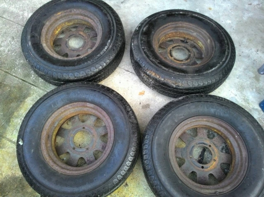 กะทะล้อจิีป j53 54 ใส่จิ๊ปได้ทุกรุ่น ใส่ คาริบเบี้ยน ใส่อีแตนบรรทุกหนักดีกะทะหนามากครับ