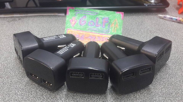 ที่วัดโวลท์ วัดอุณหภูมิ วัดกระแสไฟ 3 in 1 USB charger 2 ช่อง เสียบช่องจ่ายไฟรถ