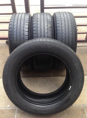 ยาง Dunlop 225 60 18 ปี13 ดอกเยอะ ไม่มีปะ ราคาไม่แพง ยาง Dunlop 225 60 18 ปี13 ดอกเยอะ ไม่มีปะ ราคาไม่แพง