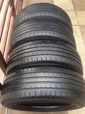 ยาง Dunlop 225 60 18 ปี13 ดอกเยอะ ไม่มีปะ ราคาไม่แพง ยาง Dunlop 225 60 18 ปี13 ดอกเยอะ ไม่มีปะ ราคาไม่แพง
