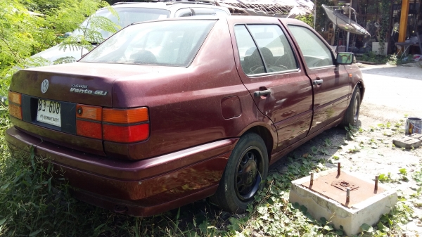 ขายด่วนครับ รถเก๋งโฟคเวนโต้ เครื่อง 18000 รถสวยเดิมครับ ไม่เคยติดแก๊สครับ