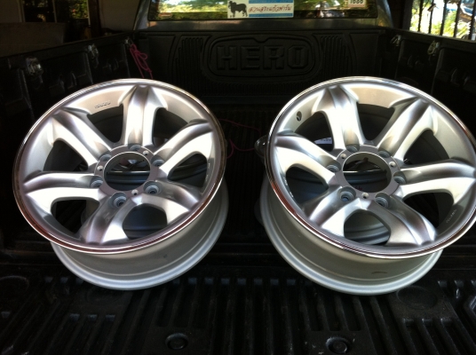 แมคเล็บเหยี่ยวอีซูสุ แท้ แมคเล็บเหยี่ยวอีซูสุ แท้