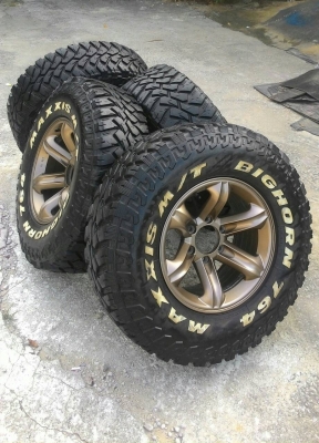 ขาย ยางMud 265 พร้อมล้อเล็บเหยี่ยว