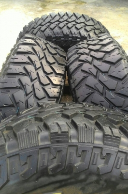 ขาย ยางMud 265 พร้อมล้อเล็บเหยี่ยว
