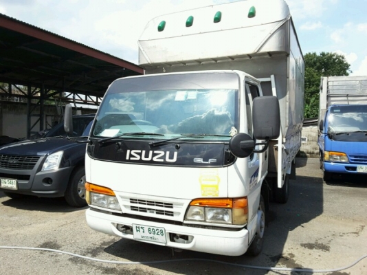 ขาย Isuzu NKR 4ล้อยาง6เส้น ไม่ติดเวลา ปี56.
