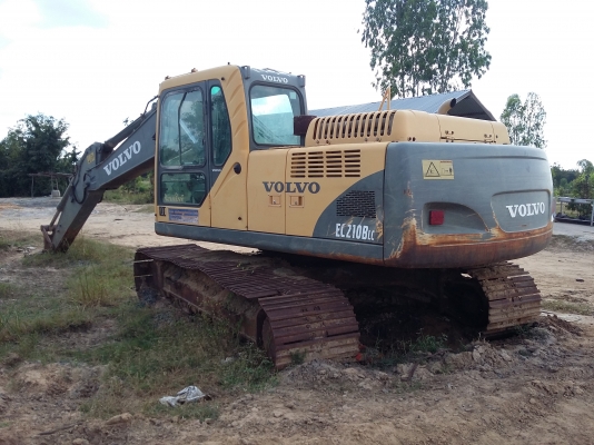 ขายรถแม็กโค / VOLV ( EC210BLC ) ขายรถแม็กโค / VOLV ( EC210BLC )