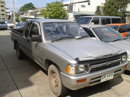 TOYOTA MIGHTY แค๊บ ปี 94 เดิมๆจากห้าง สติกเกอร์เพทแชสซียังอยู่