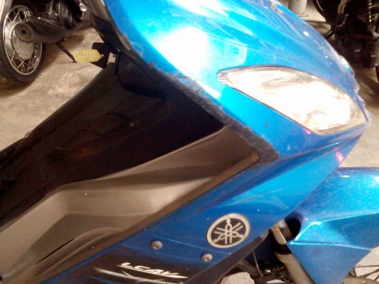 ขาย YAMAHA SPARK 135 R ปี 49 มีครัชมือ เครื่องดีไม่หลวม ภายนอกมีรอยล้มด้านขวา,เล่ม+เอกสารพร้อมโอน ขาย YAMAHA SPARK 135 R ปี 49 มีครัชมือ เครื่องดีไม่หลวม ภายนอกมีรอยล้มด้านขวา,เล่ม+เอกสารพร้อมโอน